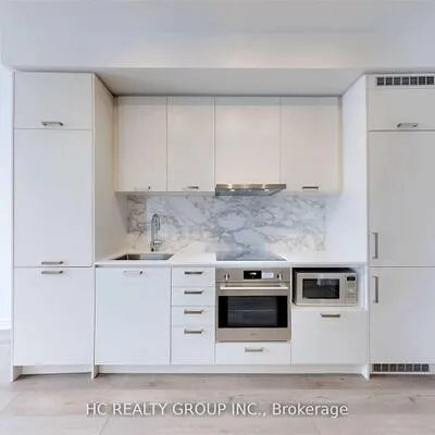 10, Honeycrisp, Vaughan Corporate Centre, Vaughan