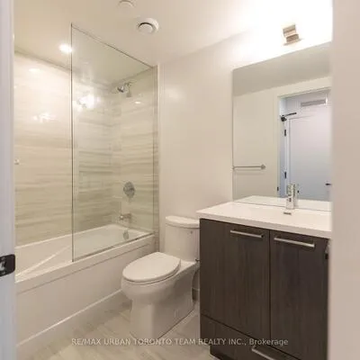 195, Commerce, Vaughan Corporate Centre, Vaughan