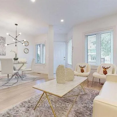 735, New Westminster, Brownridge, Vaughan