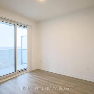 195,&nbsp;Commerce, Vaughan Corporate Centre, Vaughan