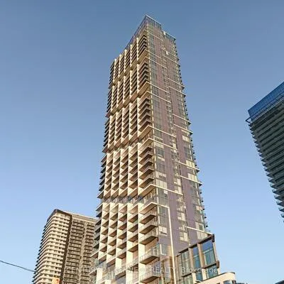1000,&nbsp;Portage, Vaughan Corporate Centre, Vaughan
