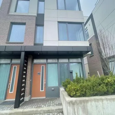 1060,&nbsp;Portage, Concord, Vaughan