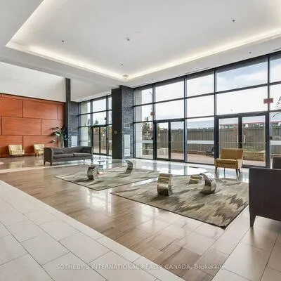 24,&nbsp;Woodstream, Vaughan Grove, Vaughan