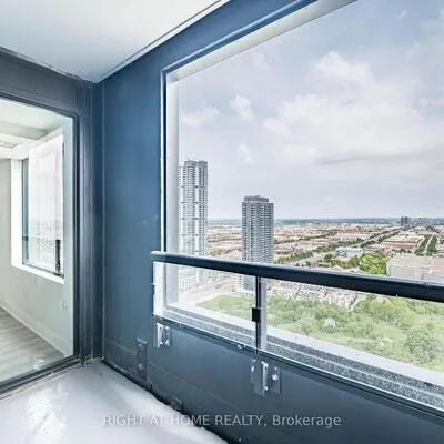 2920,&nbsp;highway 7, Vaughan Corporate Centre, Vaughan