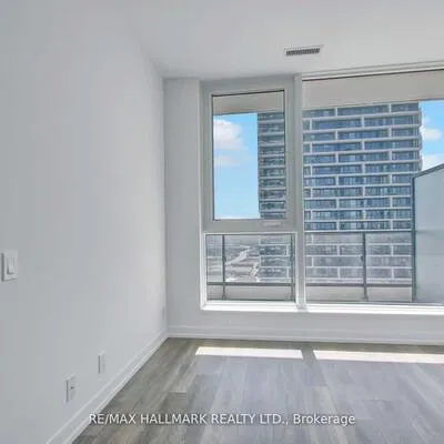 898,&nbsp;Portage, Vaughan Corporate Centre, Vaughan