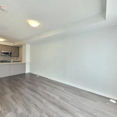 150,&nbsp;Honeycrisp Cres, Vaughan Corporate Centre, Vaughan