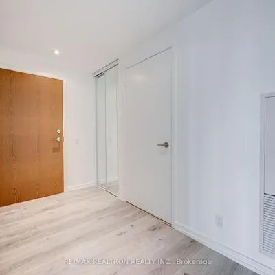 7890,&nbsp;JANE, Vaughan Corporate Centre, Vaughan