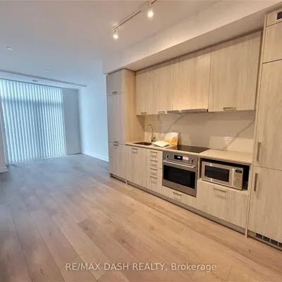 10,&nbsp;Honeycrisp, Vaughan Corporate Centre, Vaughan