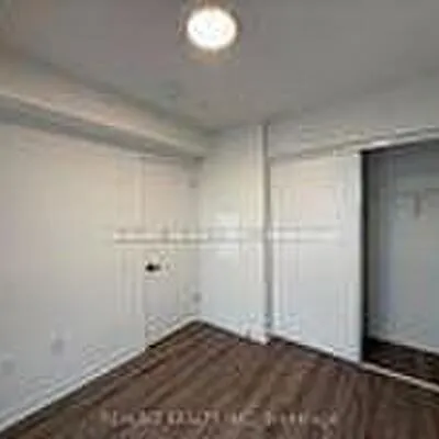 225,&nbsp;Commerce, Vaughan Corporate Centre, Vaughan