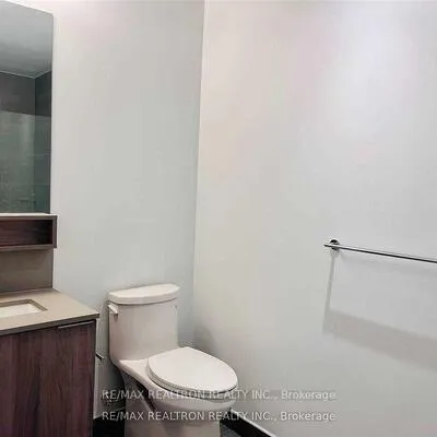 950,&nbsp;Portage, Vaughan Corporate Centre, Vaughan