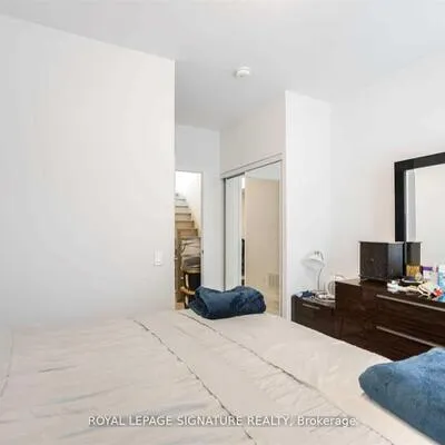 1010,&nbsp;Portage, Concord, Vaughan