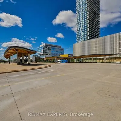 950,&nbsp;Portage, Vaughan Corporate Centre, Vaughan