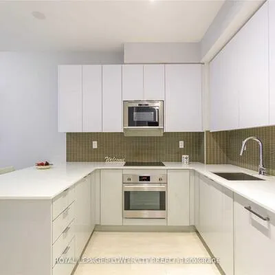 2908,&nbsp;Highway 7, Concord, Vaughan