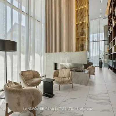 950,&nbsp;Portage, Vaughan Corporate Centre, Vaughan
