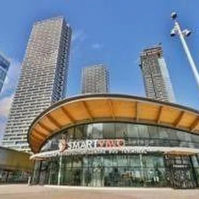 5,&nbsp;Buttermill, Vaughan Corporate Centre, Vaughan