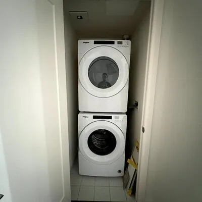 27,&nbsp;Korda, Vellore Village, Vaughan
