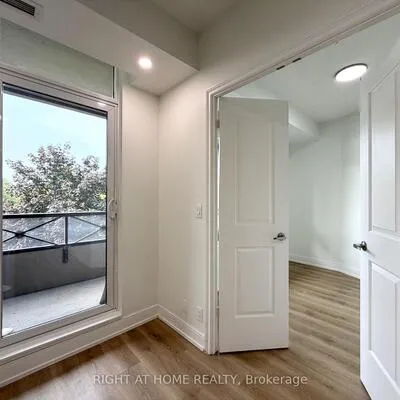 9235,&nbsp;Jane, Maple, Vaughan