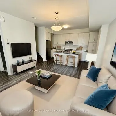 11,&nbsp;Almond Blossom, Vaughan Corporate Centre, Vaughan