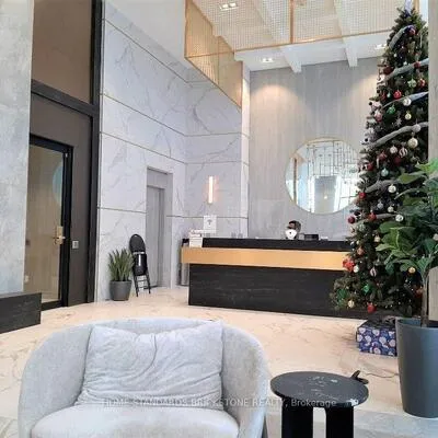 5,&nbsp;Buttermill, Vaughan Corporate Centre, Vaughan