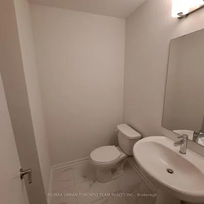 21,&nbsp;Honeycrisp, Vaughan Corporate Centre, Vaughan