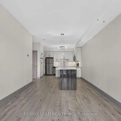 24,&nbsp;Woodstream, Vaughan Grove, Vaughan