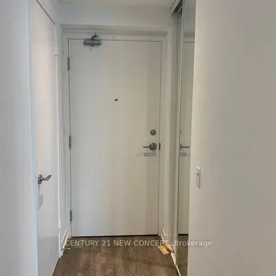 898,&nbsp;PORTAGE, Vaughan Corporate Centre, Vaughan