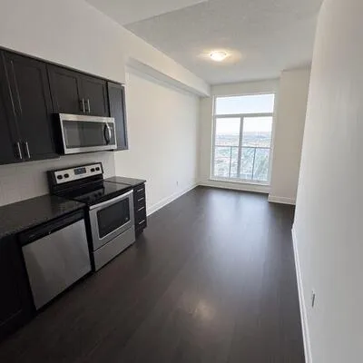 3600,&nbsp;Highway 7, Vaughan Corporate Centre, Vaughan