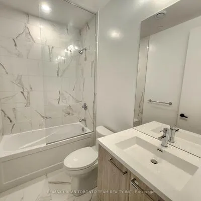225,&nbsp;Commerce, Vaughan Corporate Centre, Vaughan