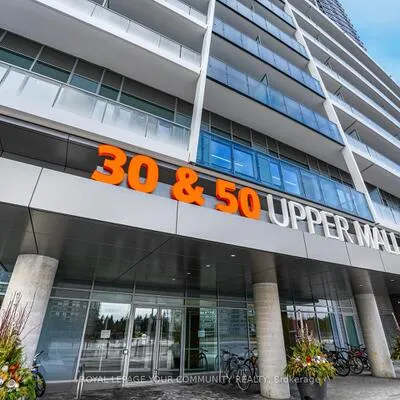 30,&nbsp;Upper Mall, Brownridge, Vaughan