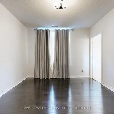 9255, Jane, Maple, Vaughan