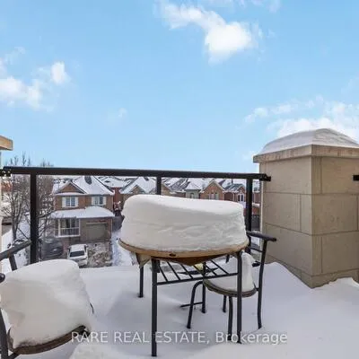 105, Kayla, Maple, Vaughan