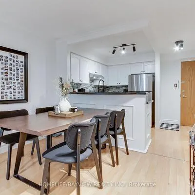 245,&nbsp;Pine Grove, Islington Woods, Vaughan