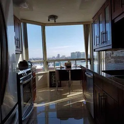120,&nbsp;Promenade, Brownridge, Vaughan