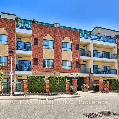 33,&nbsp;Wallace, West Woodbridge, Vaughan