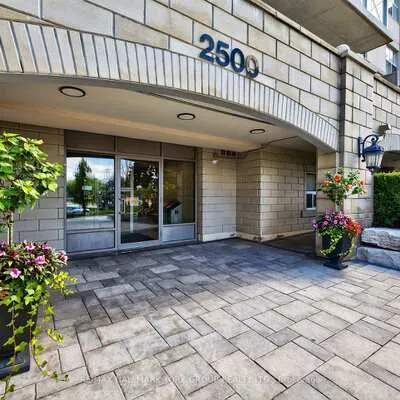 2500,&nbsp;Rutherford, Maple, Vaughan