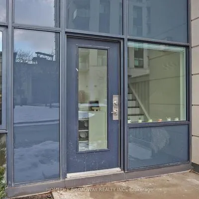 24,&nbsp;Woodstream, Vaughan Grove, Vaughan