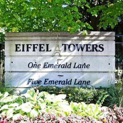 1, Emerald, Crestwood-Springfarm-Yorkhill, Vaughan