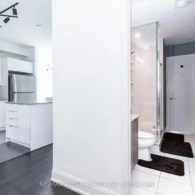 2910,&nbsp;Highway 7, Concord, Vaughan