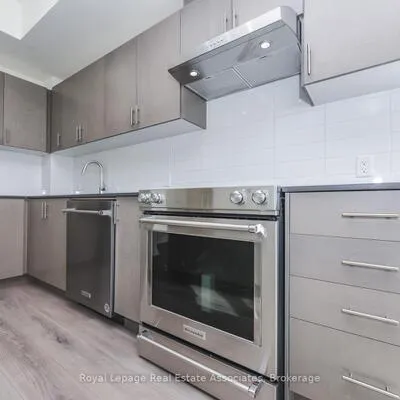 8960,&nbsp;Jane, Concord, Vaughan
