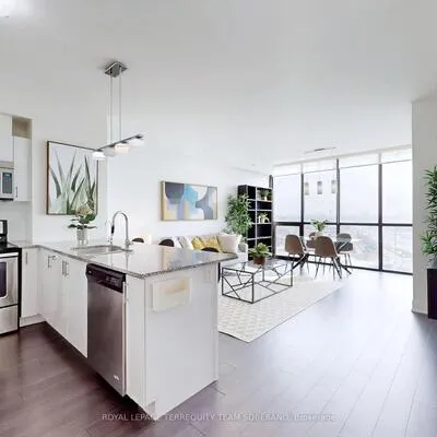 2900,&nbsp;Highway 7, Concord, Vaughan