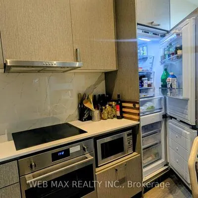 60,&nbsp;Honeycrisp, Vaughan Corporate Centre, Vaughan