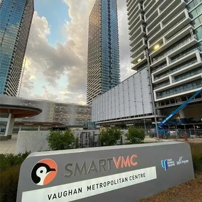 898,&nbsp;Portage, Vaughan Corporate Centre, Vaughan