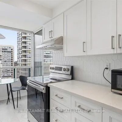 7250,&nbsp;Yonge, Crestwood-Springfarm-Yorkhill, Vaughan