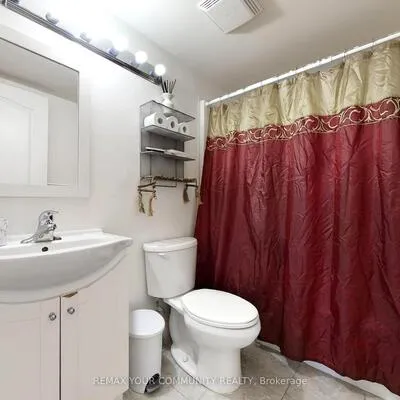 7,&nbsp;Townsgate, Crestwood-Springfarm-Yorkhill, Vaughan