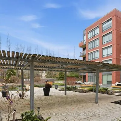 7608,&nbsp;Yonge, Crestwood-Springfarm-Yorkhill, Vaughan