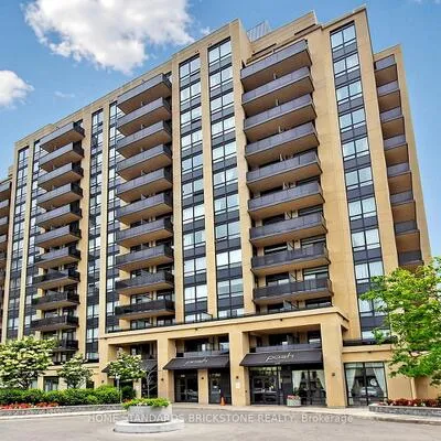 520,&nbsp;Steeles, Crestwood-Springfarm-Yorkhill, Vaughan