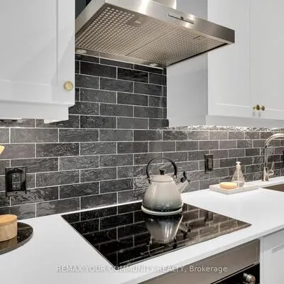 9085,&nbsp;Jane, Concord, Vaughan