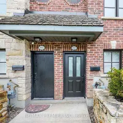 8321,&nbsp;Kipling, West Woodbridge, Vaughan
