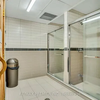 7440,&nbsp;Bathurst, Brownridge, Vaughan