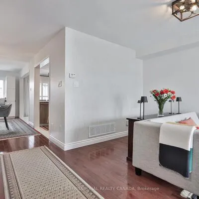 20,&nbsp;Minton, East Woodbridge, Vaughan
